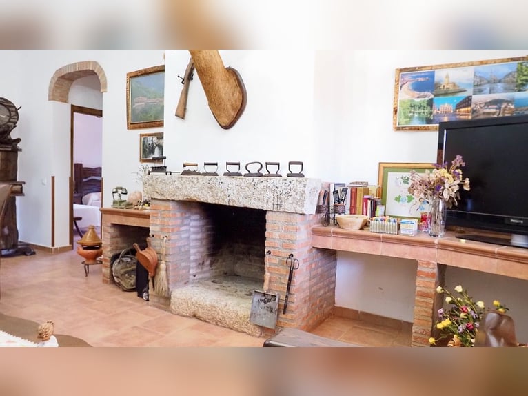 Casa di campagna completamente attrezzata con piscina