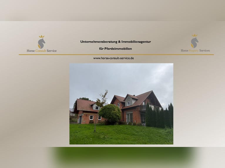 Incantevole proprietà rurale con casa e stalle in Bassa Franconia