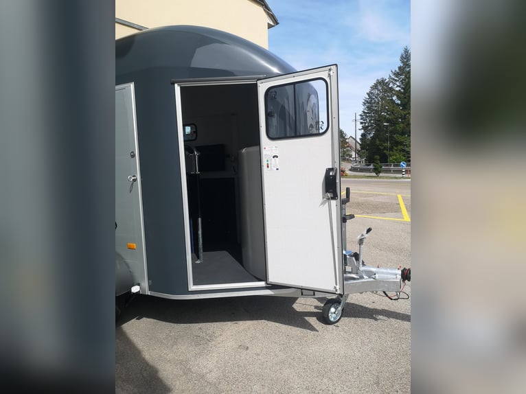 2-axige paardentrailer Gold 3 met zadelkamer