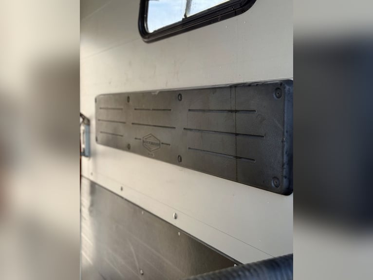 Böckmann Portax Prof. | Bekend uit Wehorse-cursussen | Aluminium, 100 km/u, verlichting & ruimte