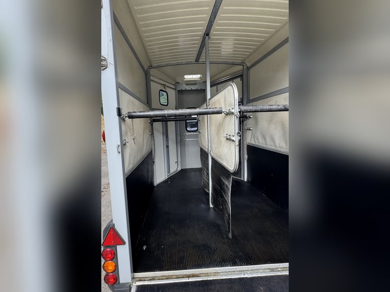 Ifor Williams paardentrailer HB511, 2-paarden, bouwjaar 05/18, nieuwe keuring, 1e eigenaar