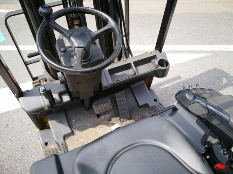 Caterpillar heftruck