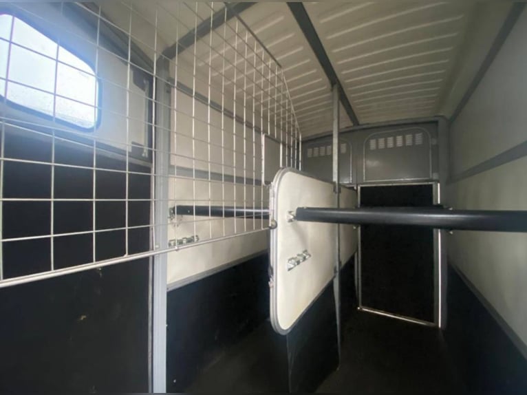Ifor Williams HB 506