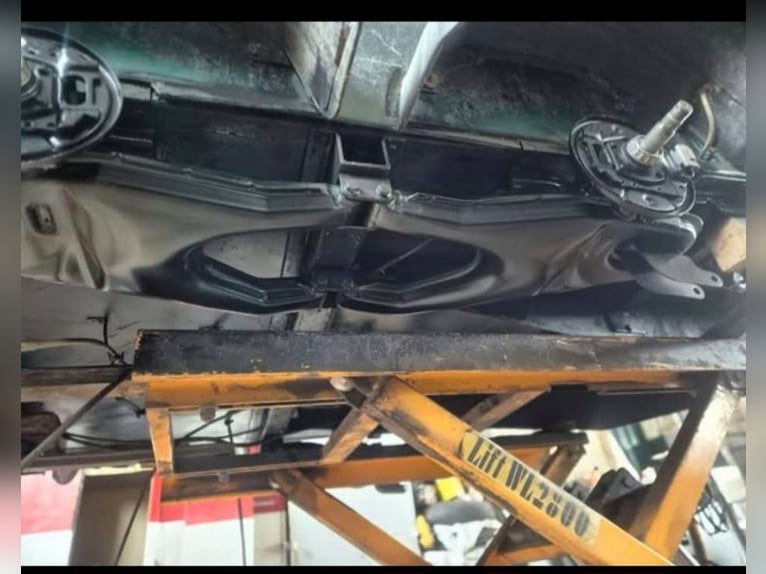 Westfalia 120 882 Paardentrailer