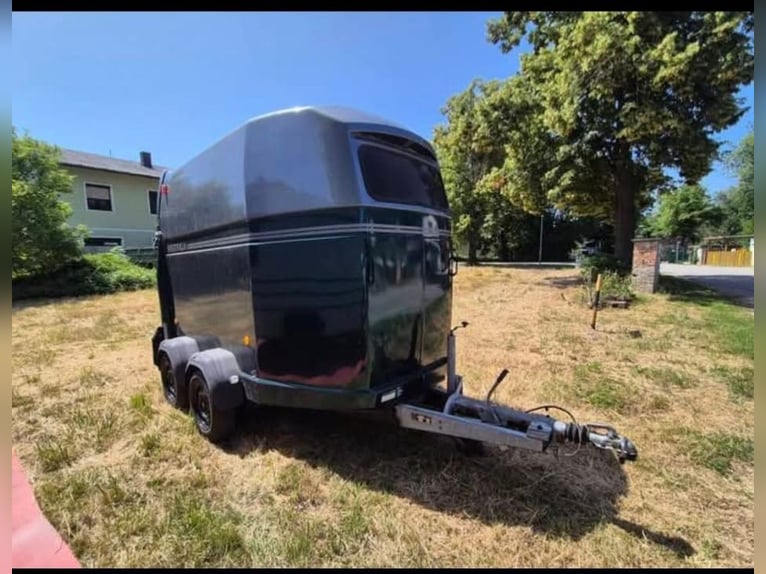 Westfalia 120 882 Paardentrailer