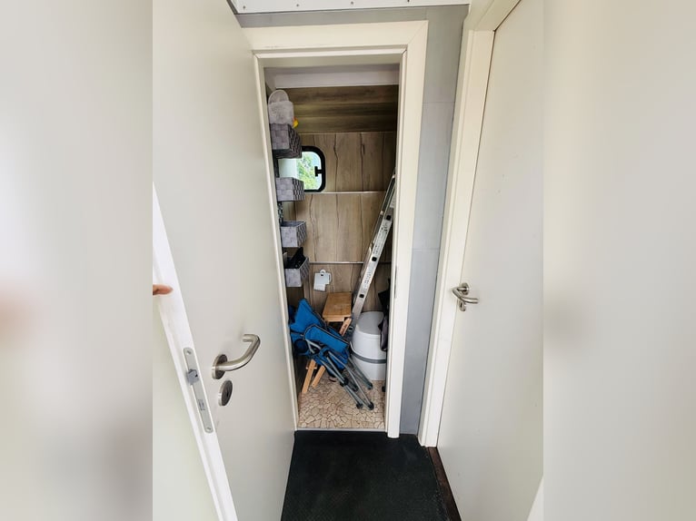Paardentransporter / Camper - Mercedes Atego - geschikt voor 3 paarden