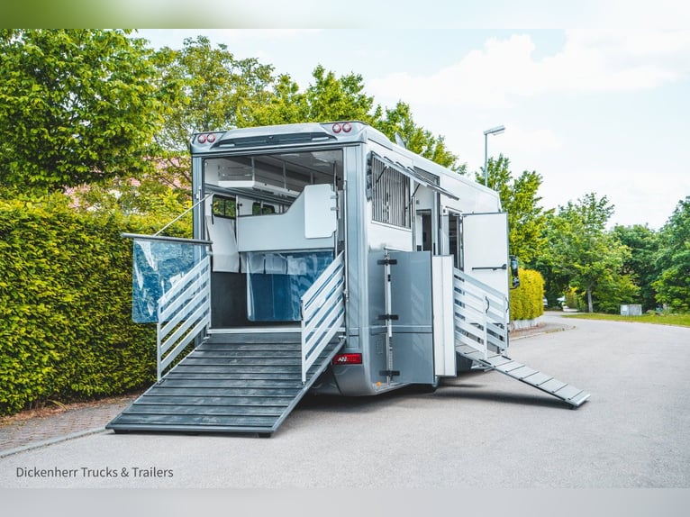 Pferdetransporter DT MB Atego 1527 mit 5 Stellplätze-4 eingetragene Sitzplätze -Wohnmobil-Horsetruck