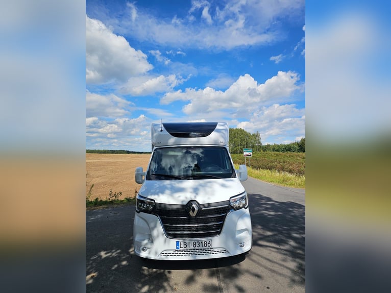 Renault Master koets, Ogier-uitvoering, 5 zitplaatsen