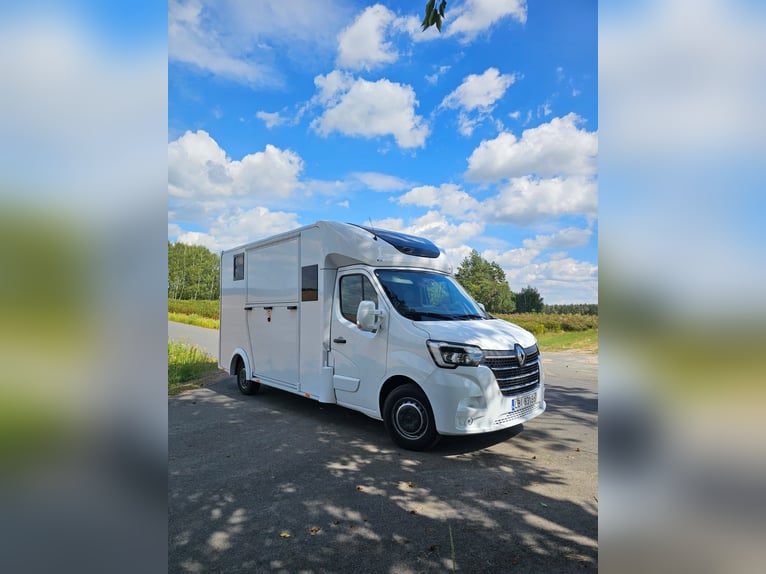 Renault Master koets, Ogier-uitvoering, 5 zitplaatsen