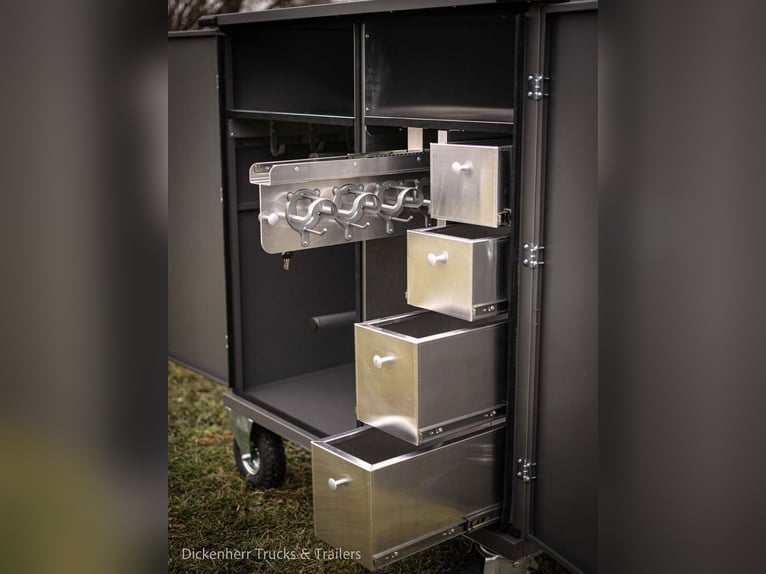 Zadelkast, Tuniekast - Paardentransporter - Vrachtwagen - Paardenaccessoires