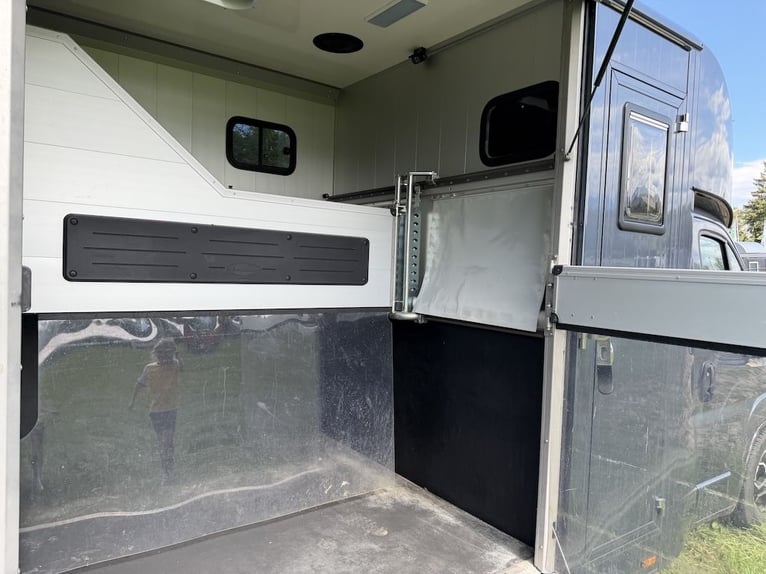FIAT Ducato Böckmann Compact 2-paarden transporter automaat 5-zits TOP tweedehands voertuig vrachtwa