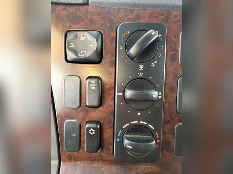 MB Atego 818 | Uitklapbare woonruimte | Eerste eigenaar | Slechts 57.000 km | Standverwarming | Airc