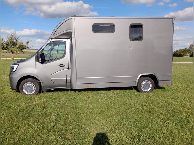 Renault paardentransporter, slechts 20.800 km, airconditioning, cruise control, navigatie, Euro 6, v