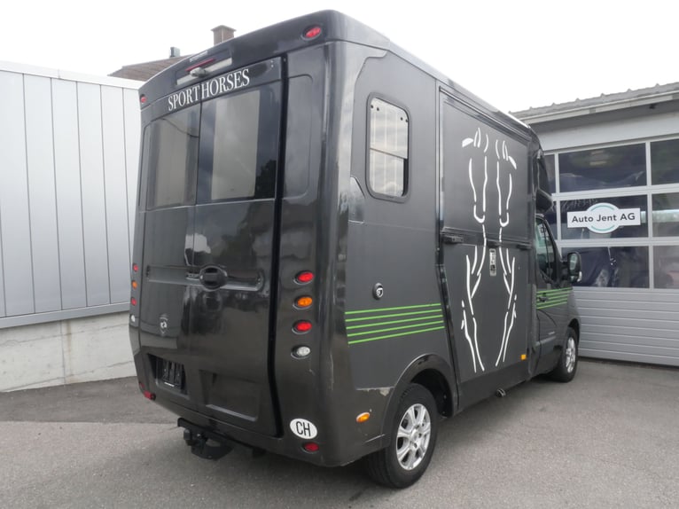 RENAULT Paragan paardentransporter voor eigen gebruik