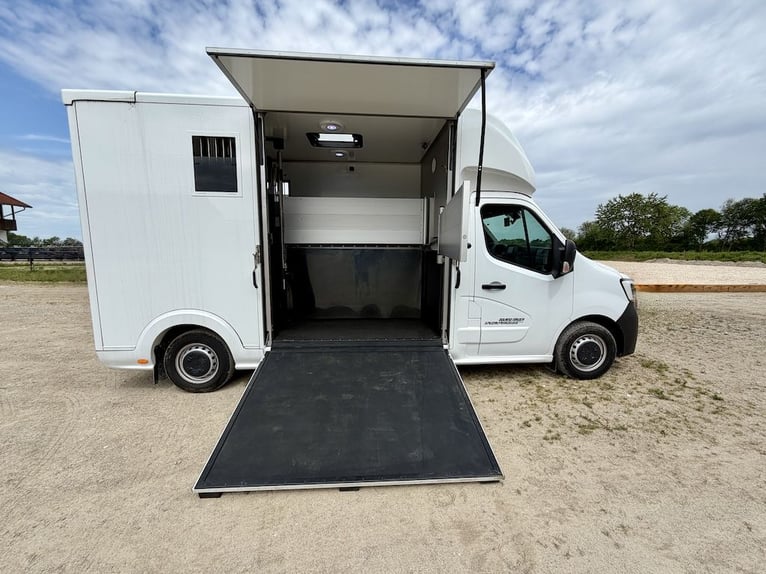 Renault Roelofsen Yorse 2-paardenwagen - nieuwste model - hoge laadcapaciteit - SPECIALE PRIJS