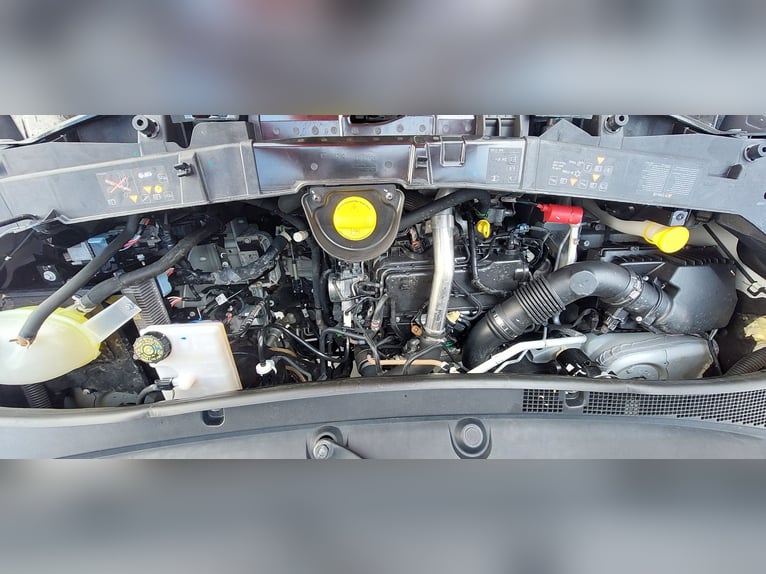 Te koop aangeboden: Paardenwagen Paragan Equistar 3