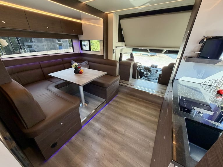 Mercedes-Benz Actros 1840 RJH Exclusive H5 Paardenwagen Transporter Vrachtwagen met Slide-Out en Dak