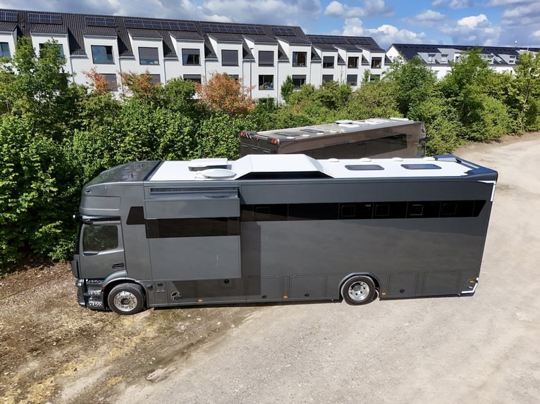 Mercedes-Benz Actros 1840 RJH Exclusive H5 Paardenwagen Transporter Vrachtwagen met Slide-Out en Dak