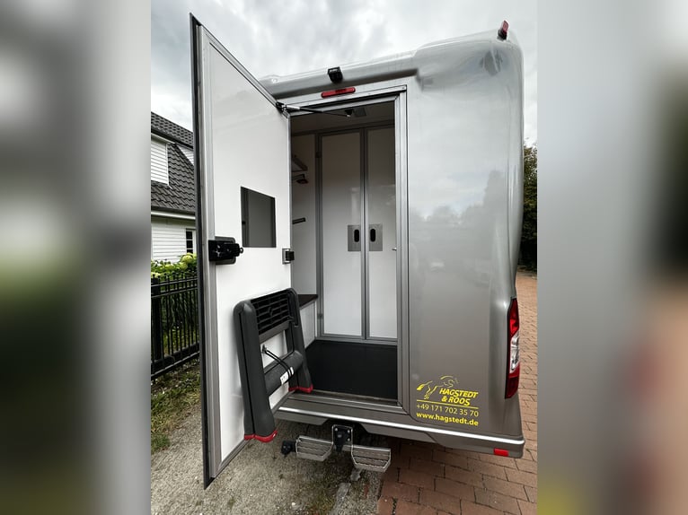 Paardentransporter Mercedes-Benz