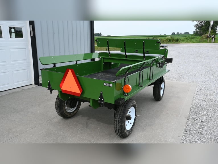 Utility style wagon