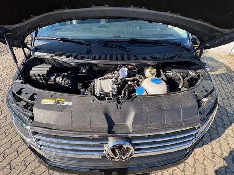 Volkswagen T6. Multivan Bulli Nachtpaket