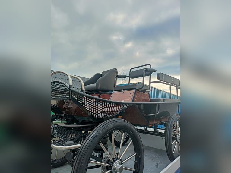 Nieuw marathonwagen beschikbaar