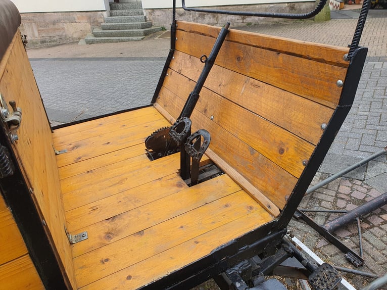 Wagonette / Trainingswagen – 4-wiel trommelrem, 1,40 m spoorbreedte, luchtbanden