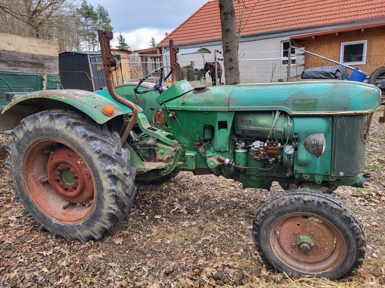 Deutz D 40.2 tractor met achterhydrauliek