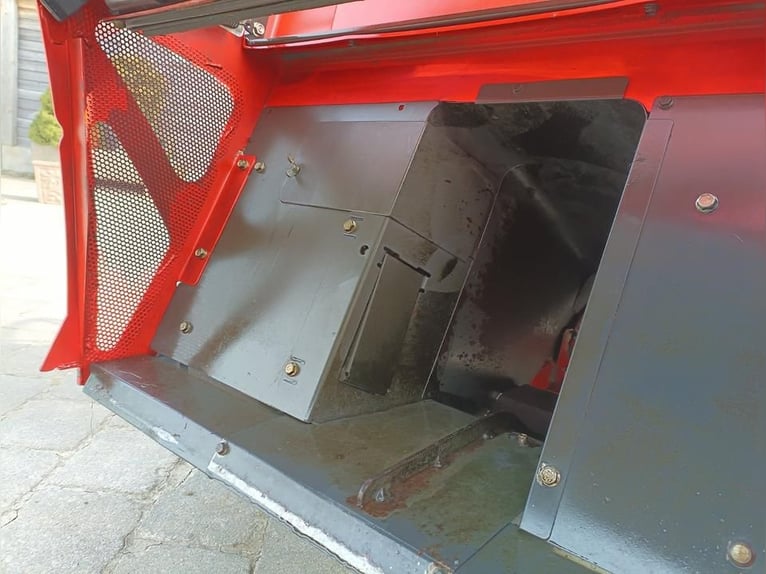 Kubota GR1600 diesel grasmaaier met Kersten sneeuwschuif