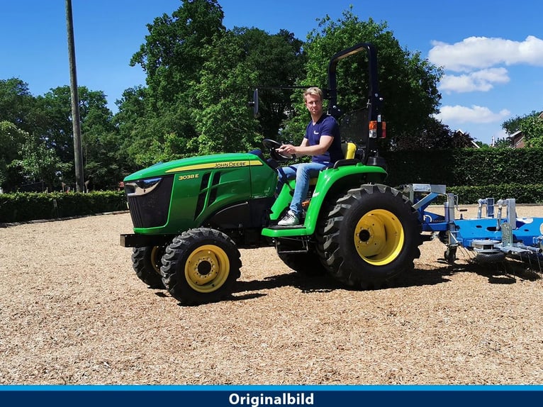 John Deere 3038E | Kompakttraktor | 38PS | Hydrostat-Getriebe