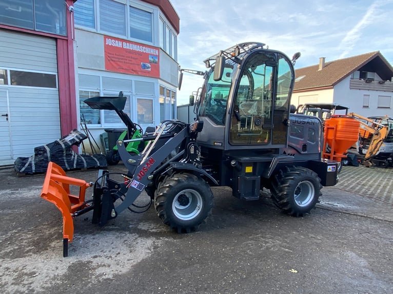 Josan S22 Volkslader, heftruck voor boerderijen, stal- en wiellader