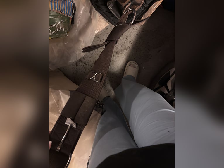 Nieuw western zadel te koop