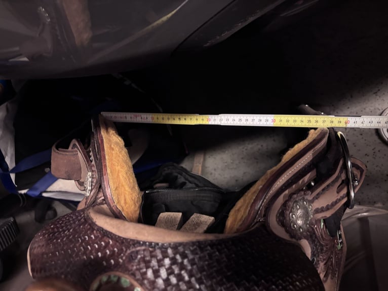 Nieuw western zadel te koop