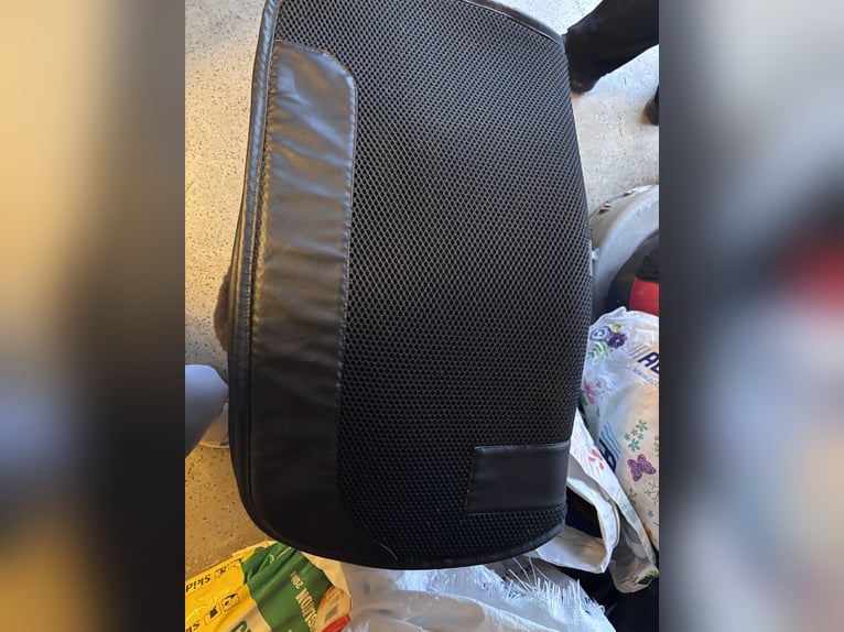 Nieuw western zadel te koop