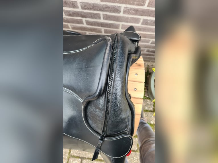 Barefoot Wellington maat 1 zwart