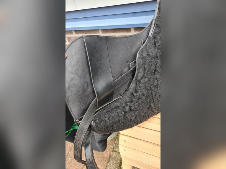 Barefoot Wellington maat 1 zwart