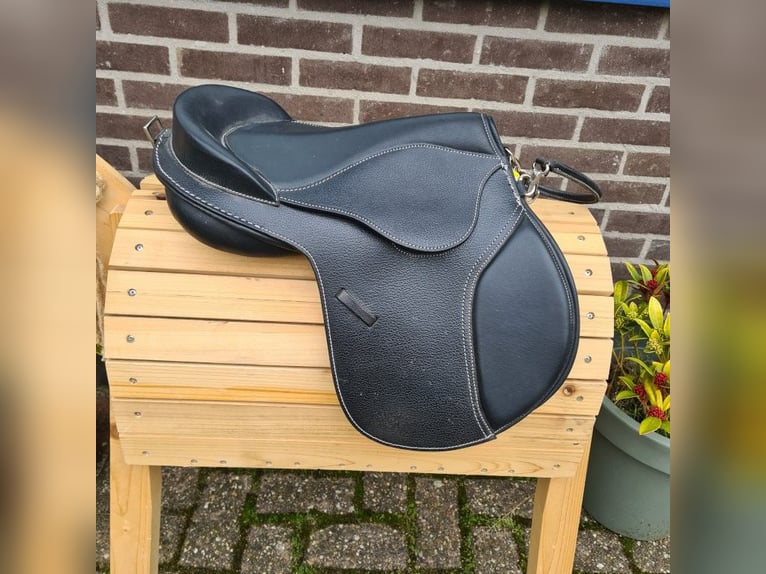 Tweedehands EDIX Amigo ponyzadel maat S zwart