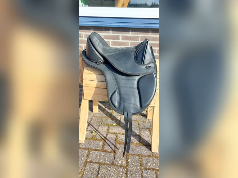 Tweedekans EDIX Courville boomlooszadel maat S