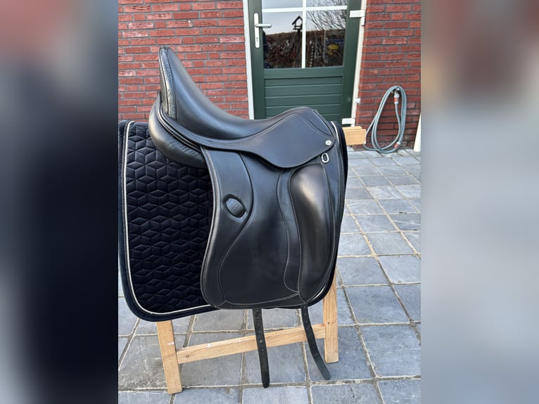 Acavallo Mantegna dressuurzadel, 17,5 inch