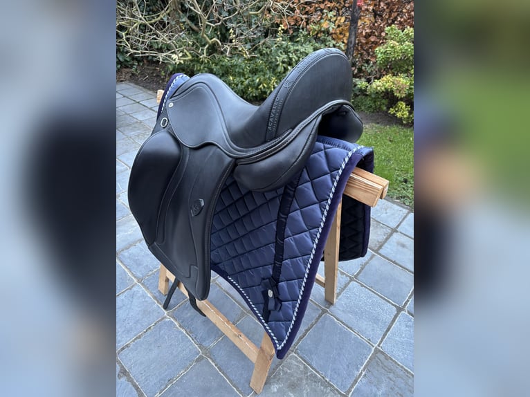 Acavallo Raffaello dressuurzadel, 17,5 inch