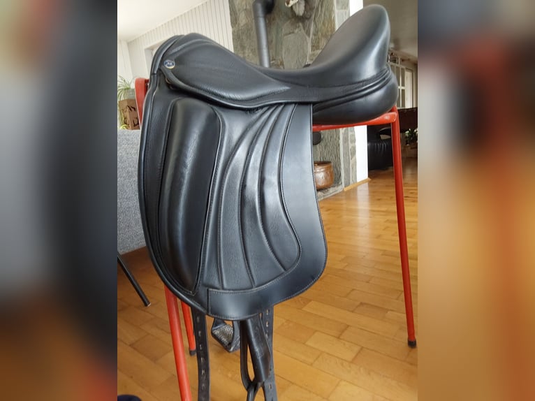 Brandt dressuurzadel 