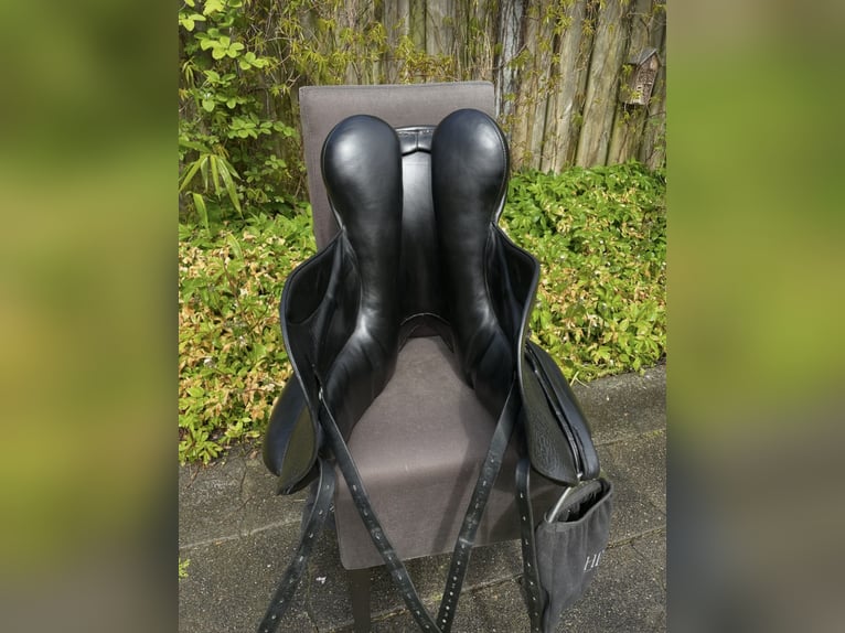 Chamberlain Dressuurzadel 17 inch