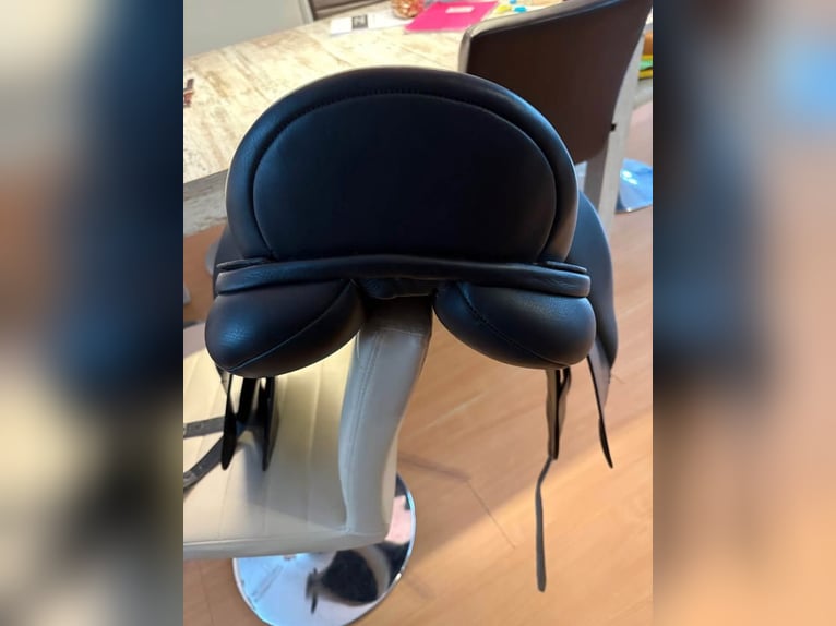 Claridge House dressuurzadel New Generation maat 17,5, zwart - ZGAN