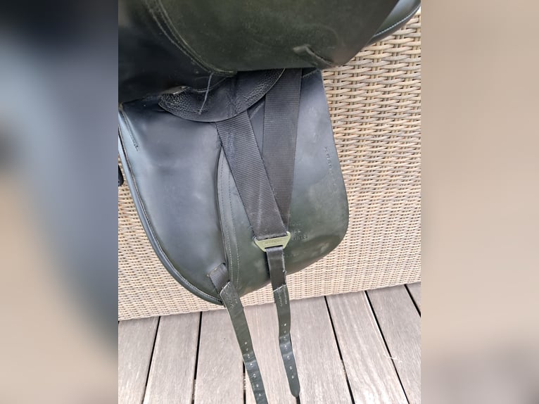 Dressuurzadel euroriding 17 inch