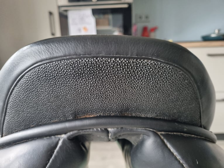 Hulsebos zadel 18inch medium wide impuls