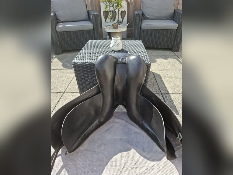 Ideal Vivian 17,5" XW zwart