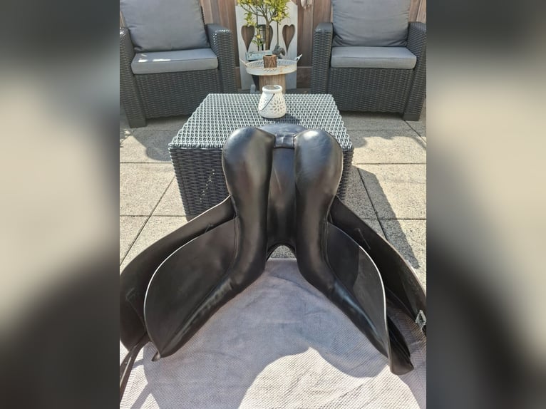 Ideal Vivian 17,5" XW zwart