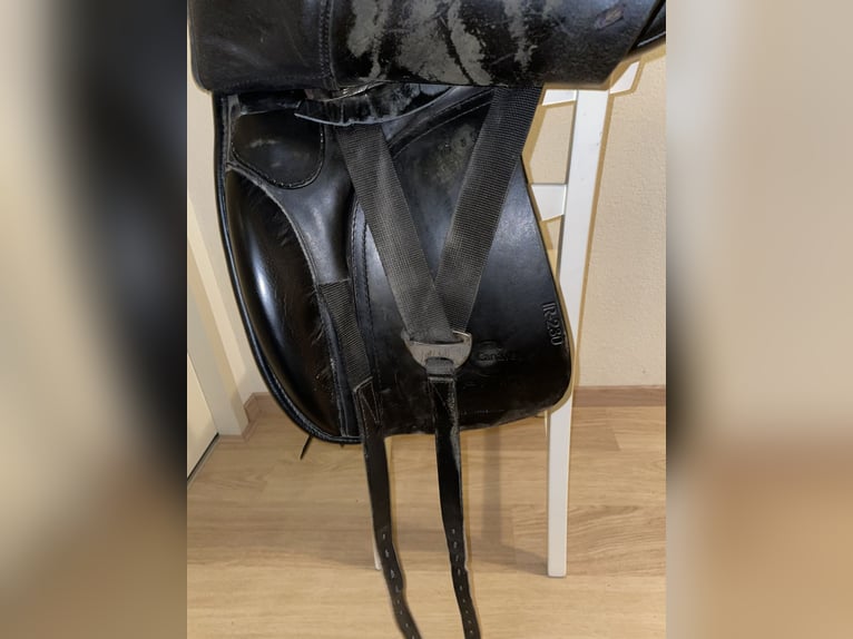 Jorge Canaves Saphir zadel 17,5 inch