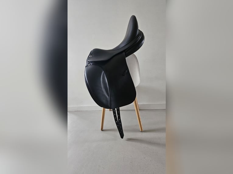 Prachtig prestige zadel 17 inch