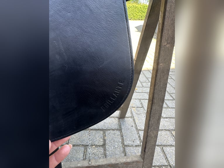 Prestige Brillante AS-X Monoflap Dressuur Zadel 17/32 - Prestige Dressage Saddle only 1 year old!
